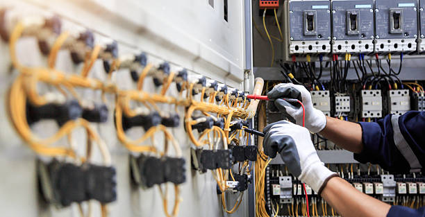 Professional Electrician technician working in Ten Mile Creek, MD
